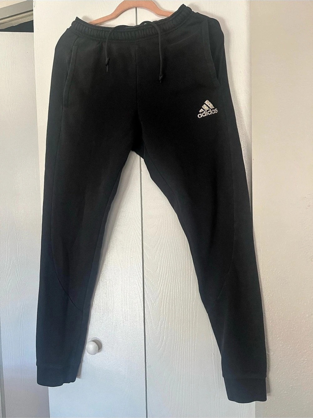 adidas Essentials Fleece Joggers Black Joggers Size Small